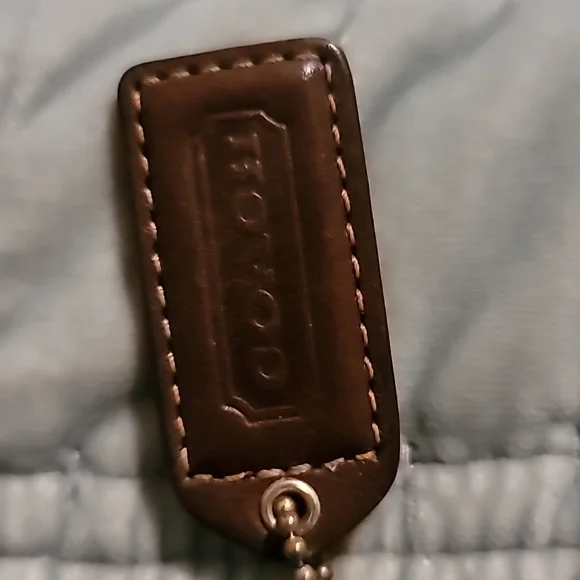 Coach hang tags - Picture 3 of 9